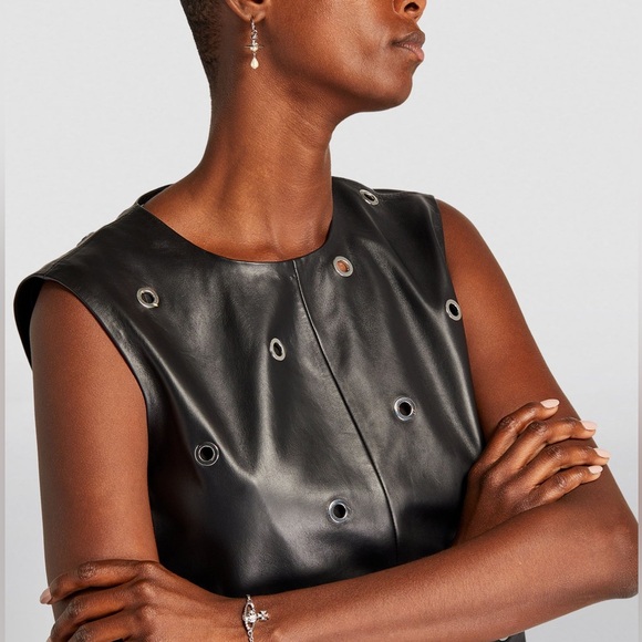 VIVIENNE WESTWOOD
Preciosa Crystal and Faux Pearl Aleska Earrings Silver - Picture 5 of 7